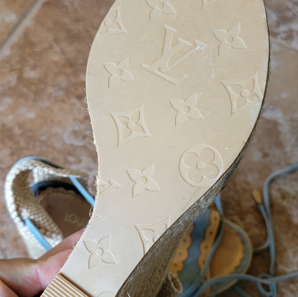 Louis Vuitton Leather/Suede String Wedge Sz. Eur 38 - Picture 7 of 14